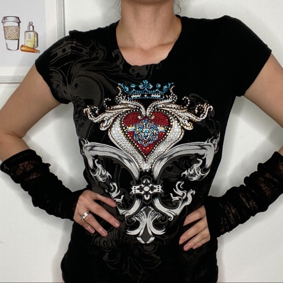 *SOLD ON VINTED* Cyber Y2K Tee - Picture 3 of 4